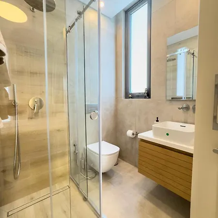 בית נופש After B00klng Must Scаn Qr-c0dе --2 Bedroom Modern With View